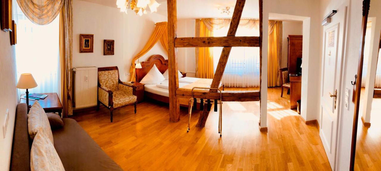 Hotel Rathausgloeckel Baden-Baden Exterior foto